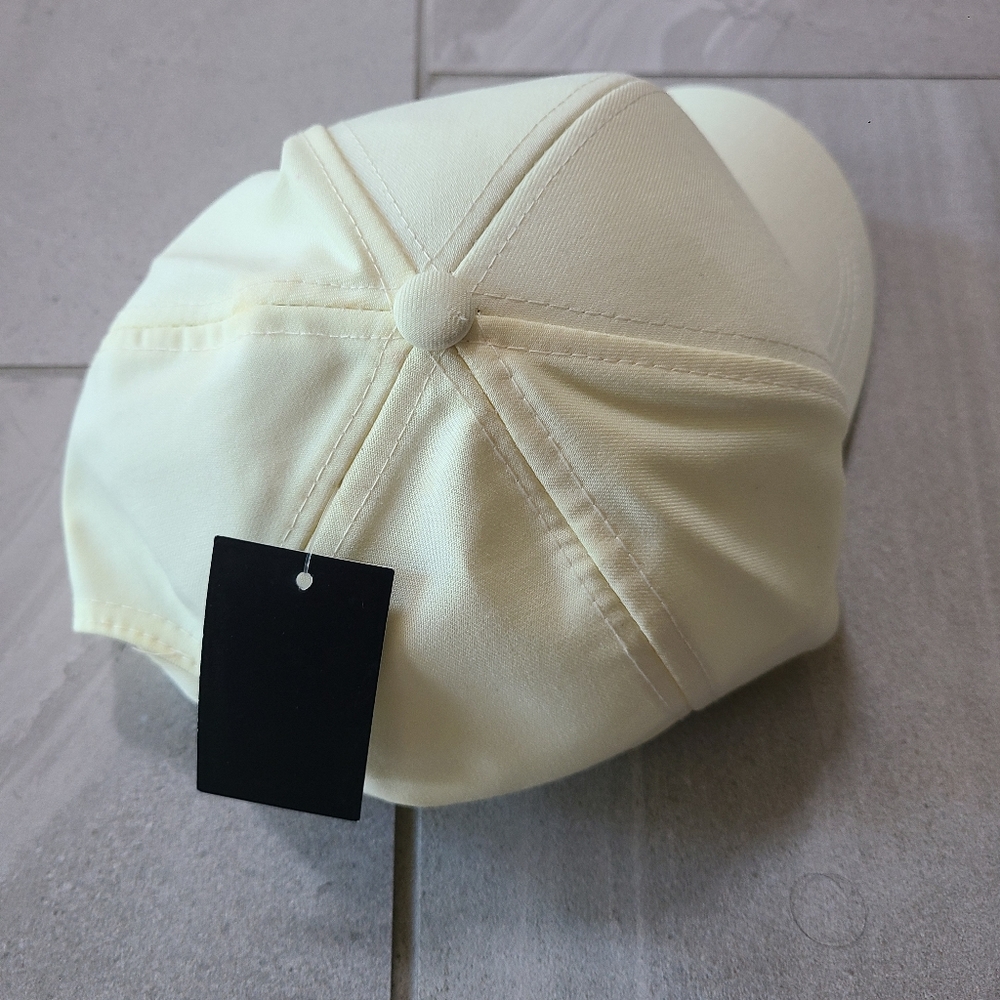 Yellow Hat - Picture 3 of 4